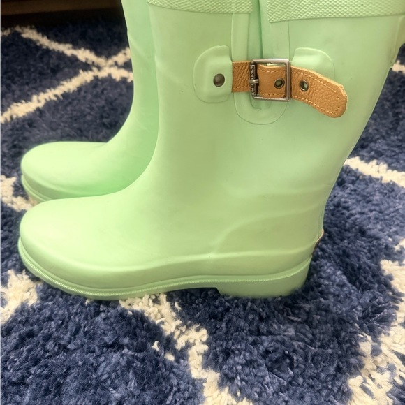 Chooka Light Green Women's Rain Boots - Picture 3 of 6